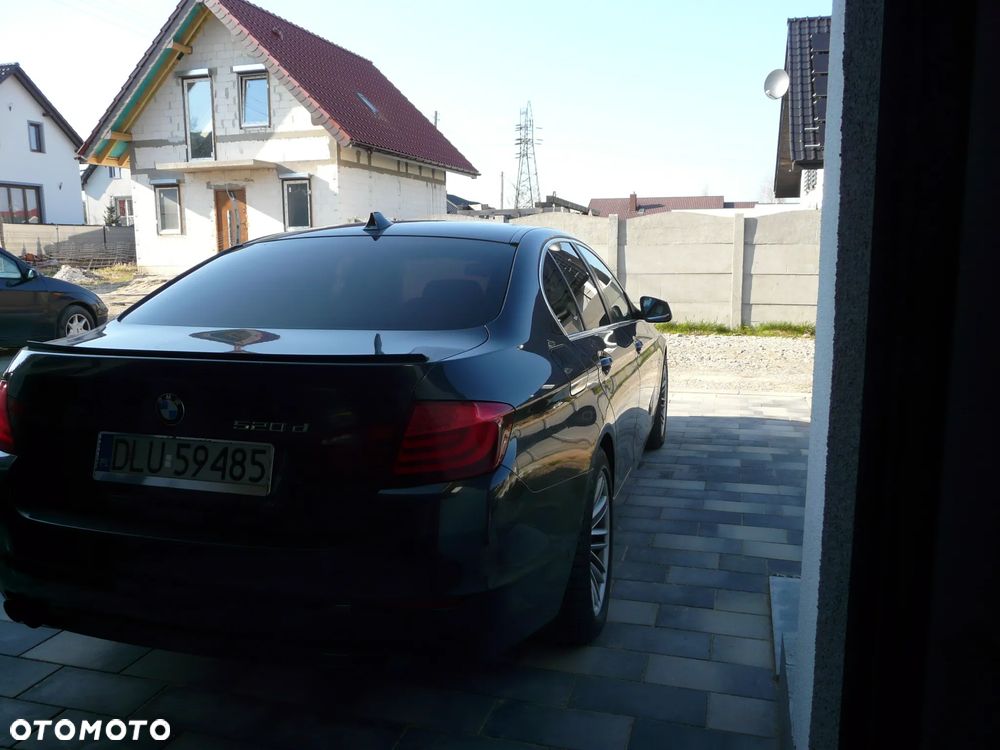 BMW Seria 5 520d Edition Fleet - 3