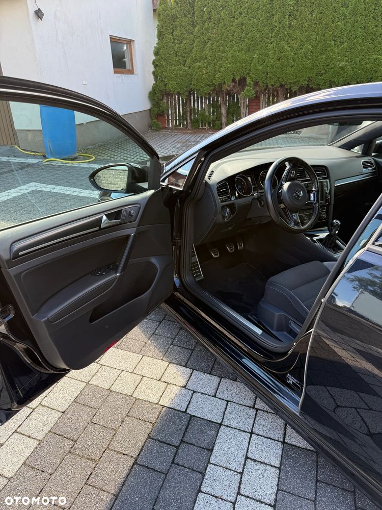 Volkswagen Golf 2.0 TSI BMT 4Mot R - 11