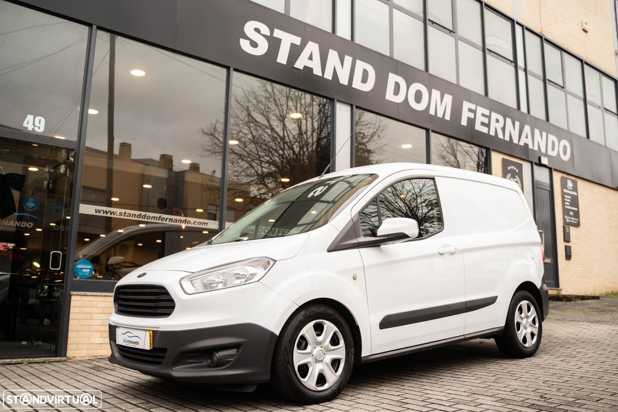 Ford Transit Courier 1.5 TDCi Trend - 1