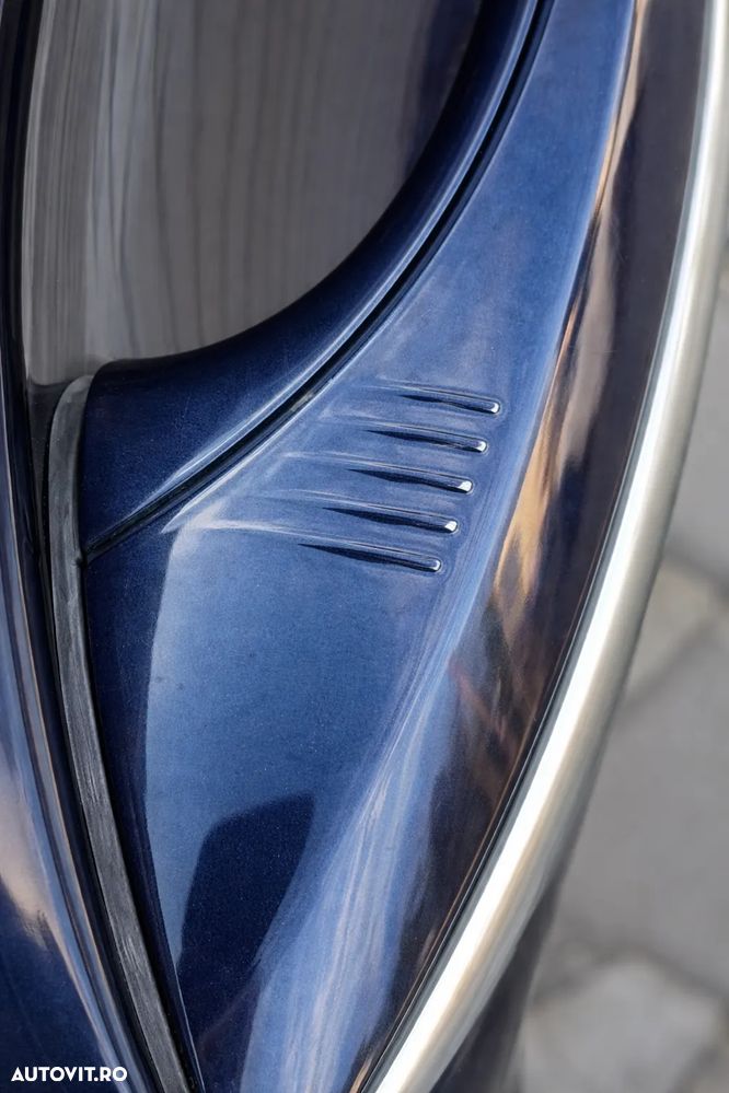 BMW Seria 5 525d xDrive Aut. Luxury Line - 35