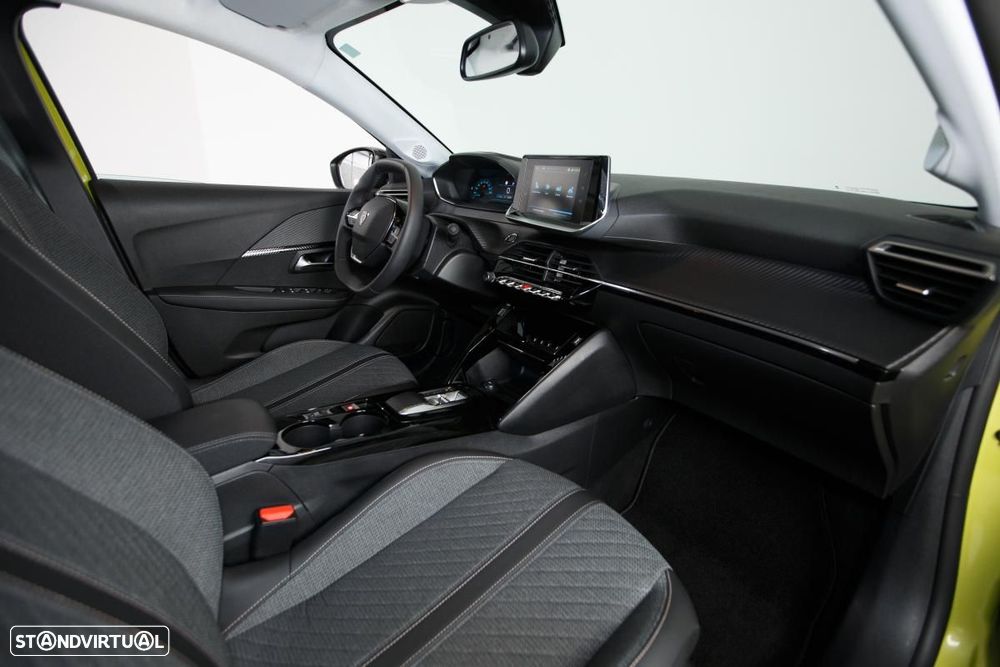 Peugeot e-208 Style - 9