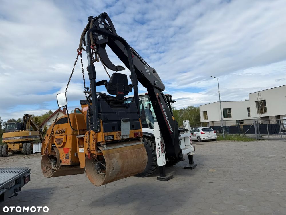 Hidromek 102 S A8 - 6