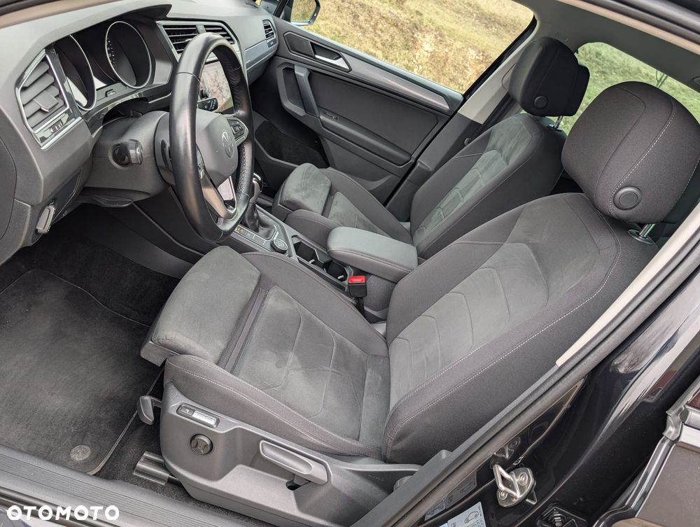 Volkswagen Tiguan 2.0 TDI SCR 4Mot Life DSG - 18