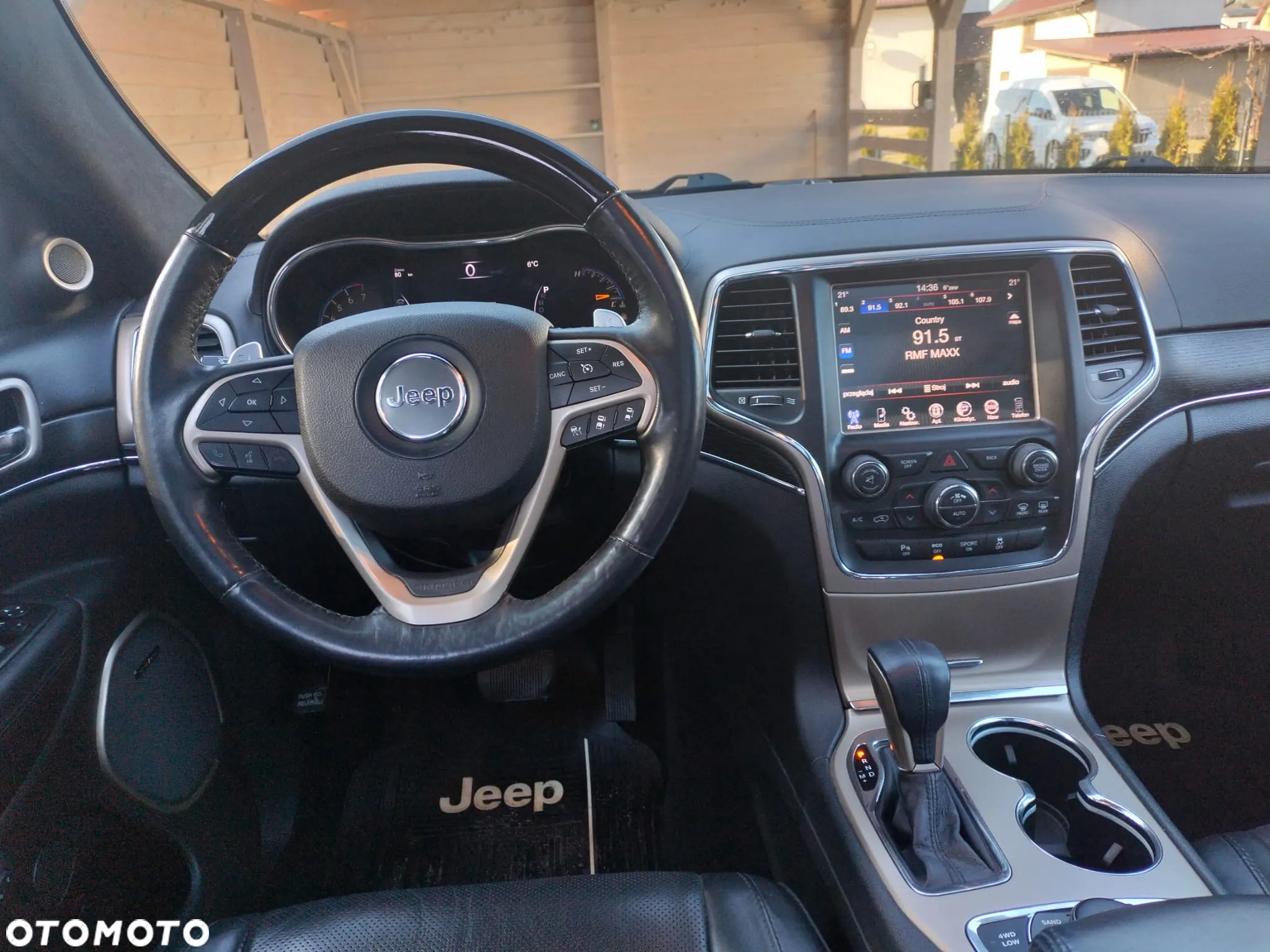 Jeep Grand Cherokee 5.7 V8 Summit - 9