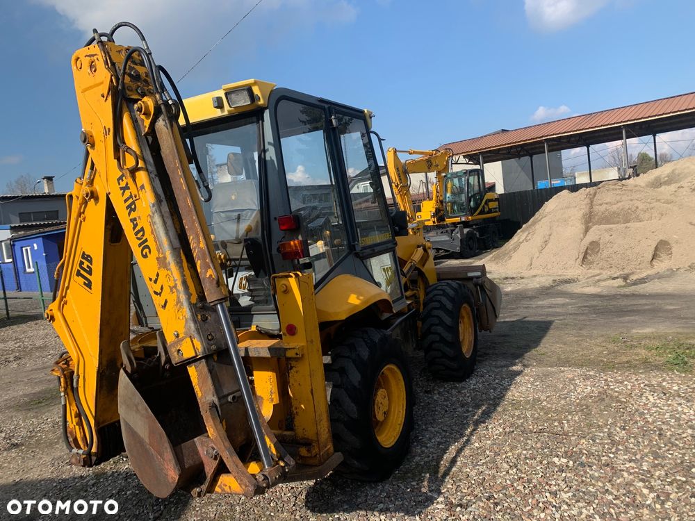 JCB 2cx Stretmaster - 1