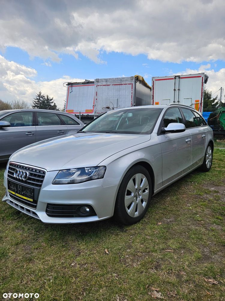 Audi A4 Avant 2.0 TDI DPF Ambition - 33