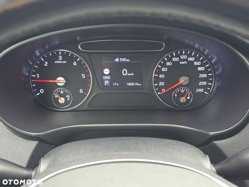 Kia Sorento 2.0 CRDI L - 13