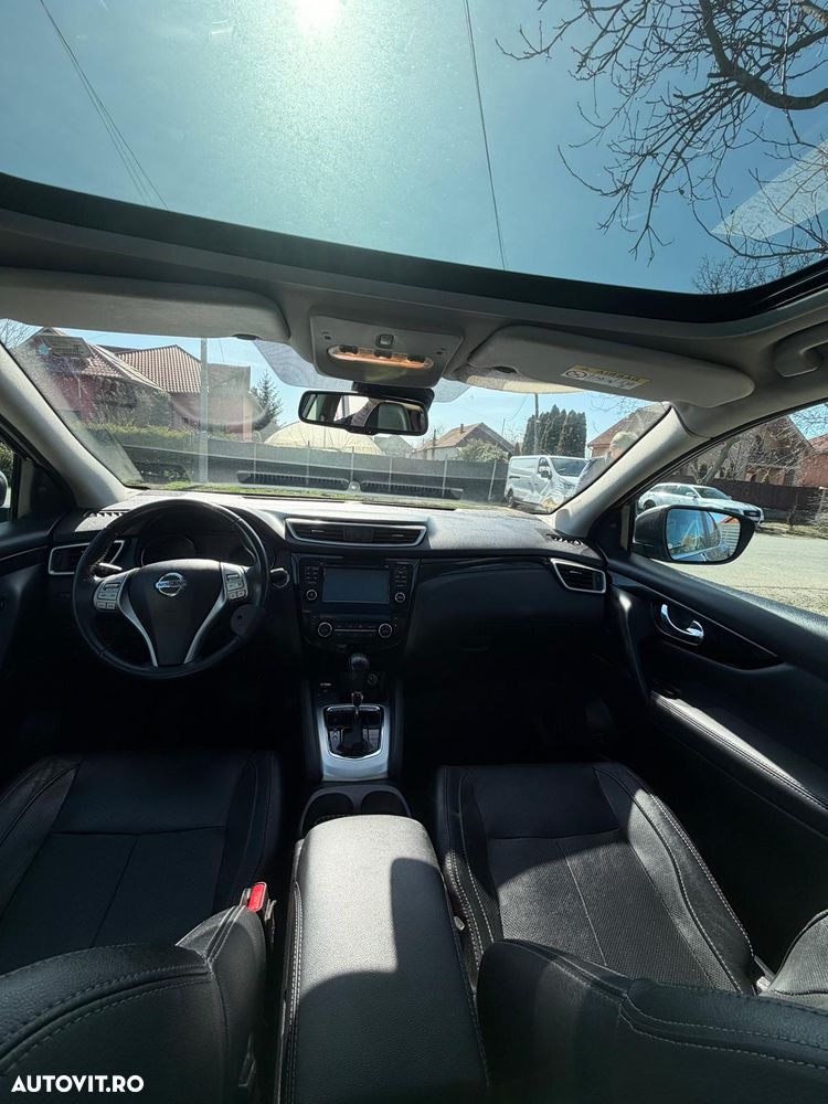 Nissan Qashqai 1.6 DCI Xtronic TEKNA - 6