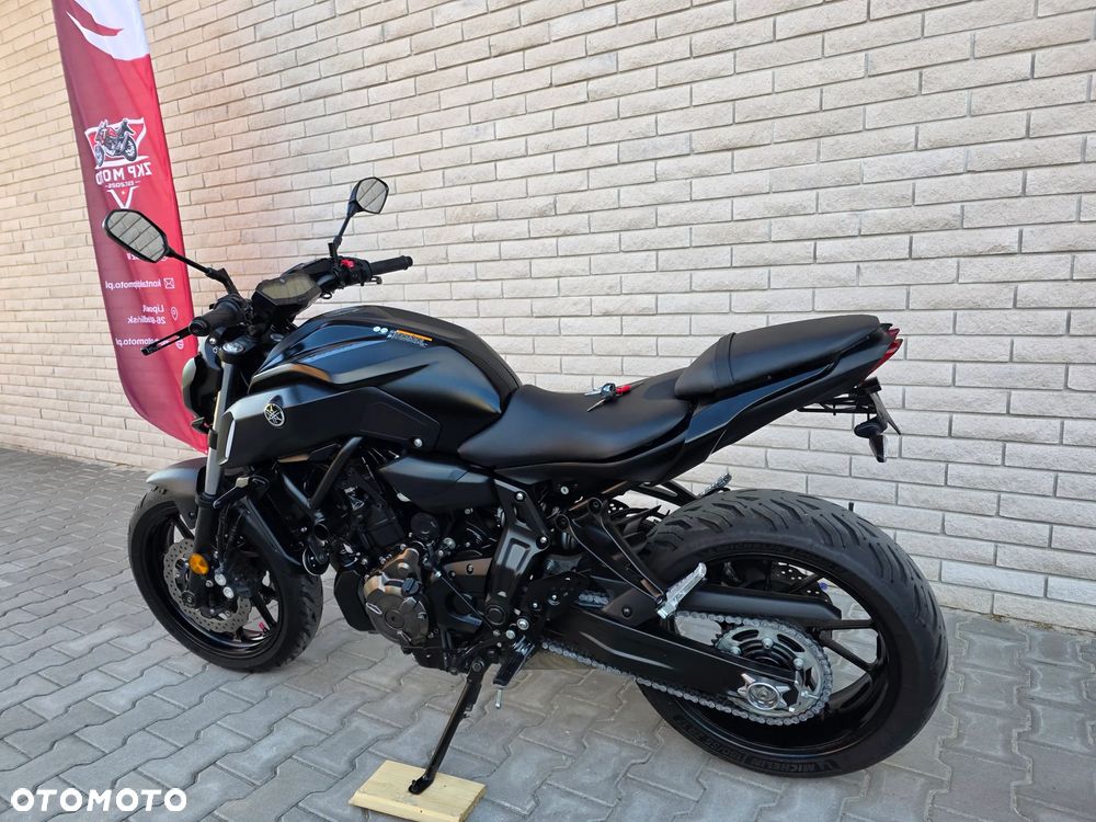 Yamaha MT - 16