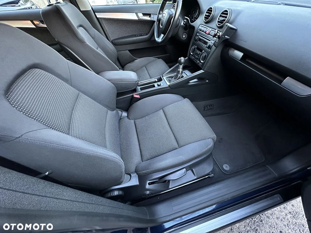 Audi A3 Sportback - 21