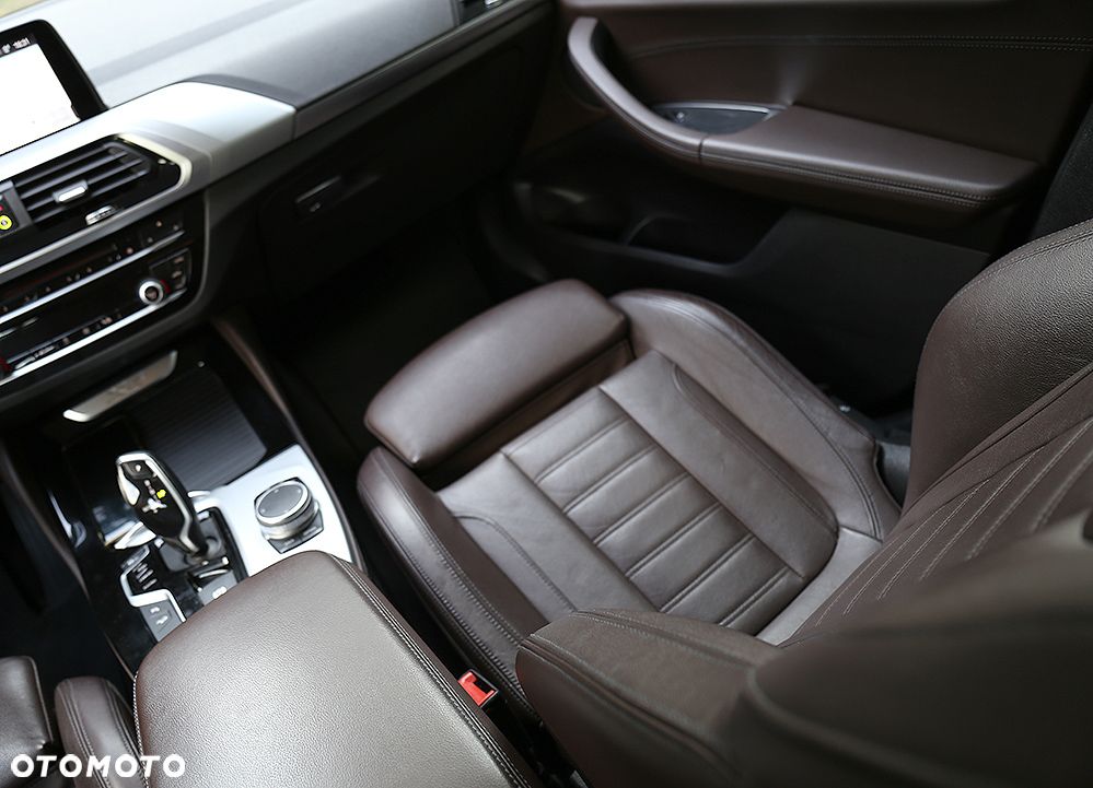 BMW X4 xDrive20i xLine sport - 23