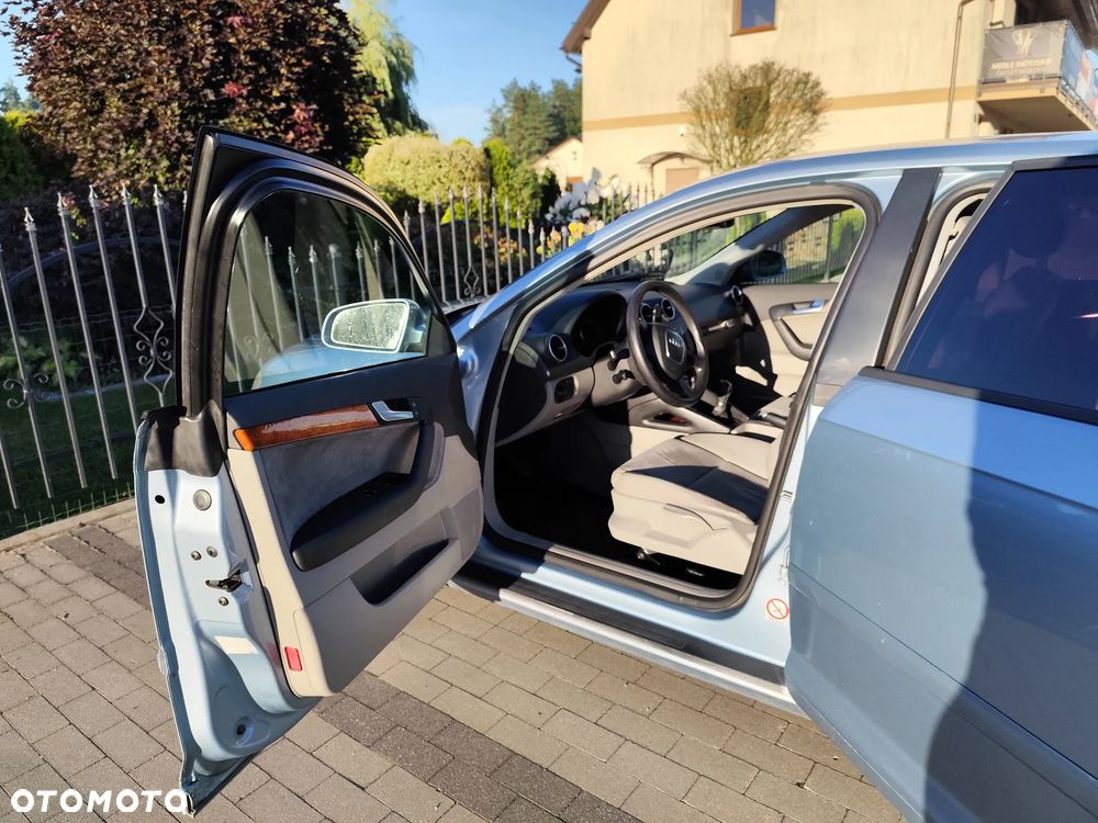 Audi A3 Sportback 1.9 TDI Attraction - 16