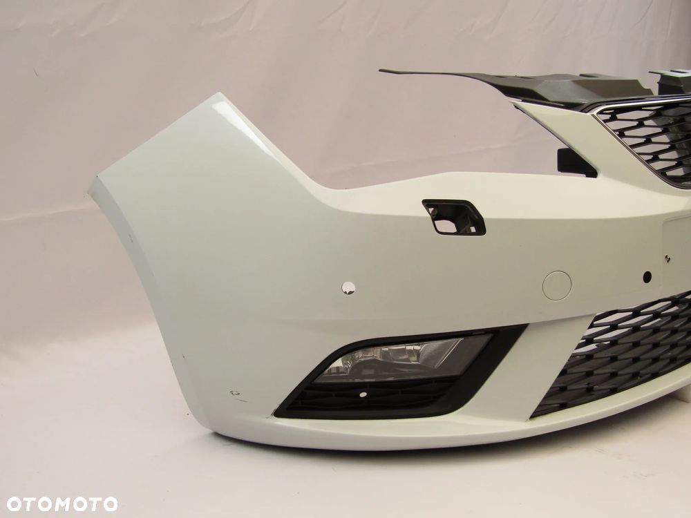 Zderzak przedni Seat Ibiza 6J 12 - 17 Sprysk./ Pdc-4 Lakier LS9R - 17