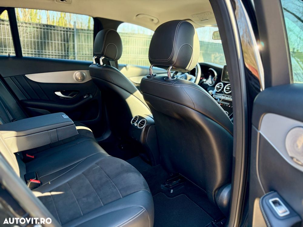 Mercedes-Benz GLC 250 d 4MATIC 9G-TRONIC AMG Line - 21