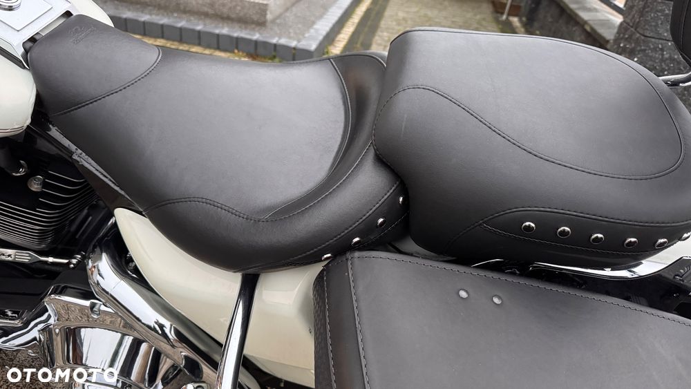 Harley-Davidson Touring Road King - 11