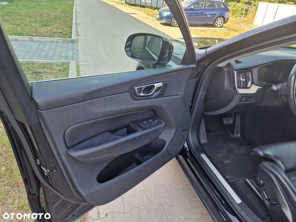 Volvo XC 60 D4 Inscription - 10