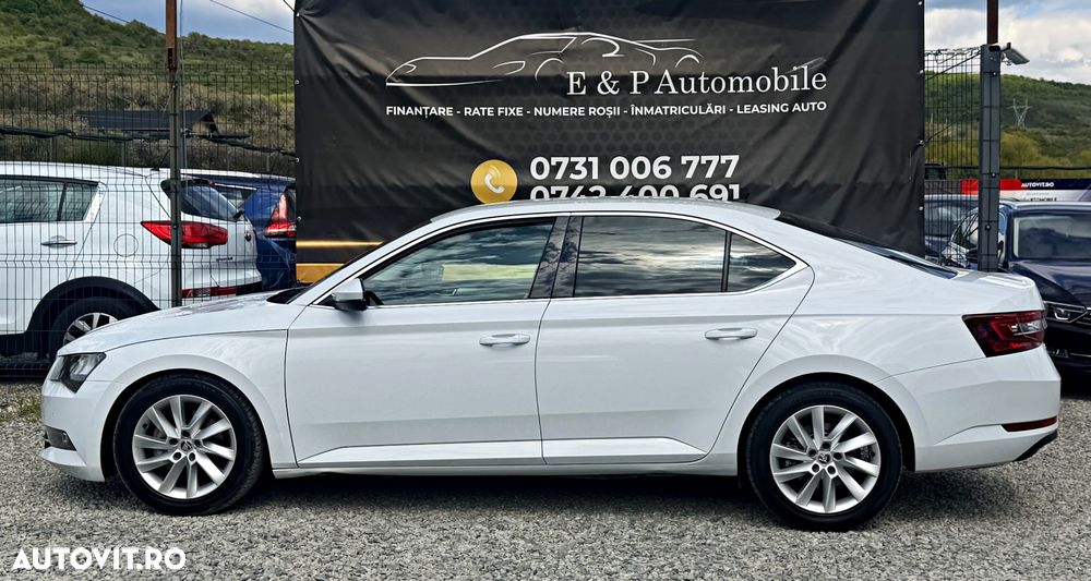 Skoda Superb 1.6 TDI GreenLine - 11