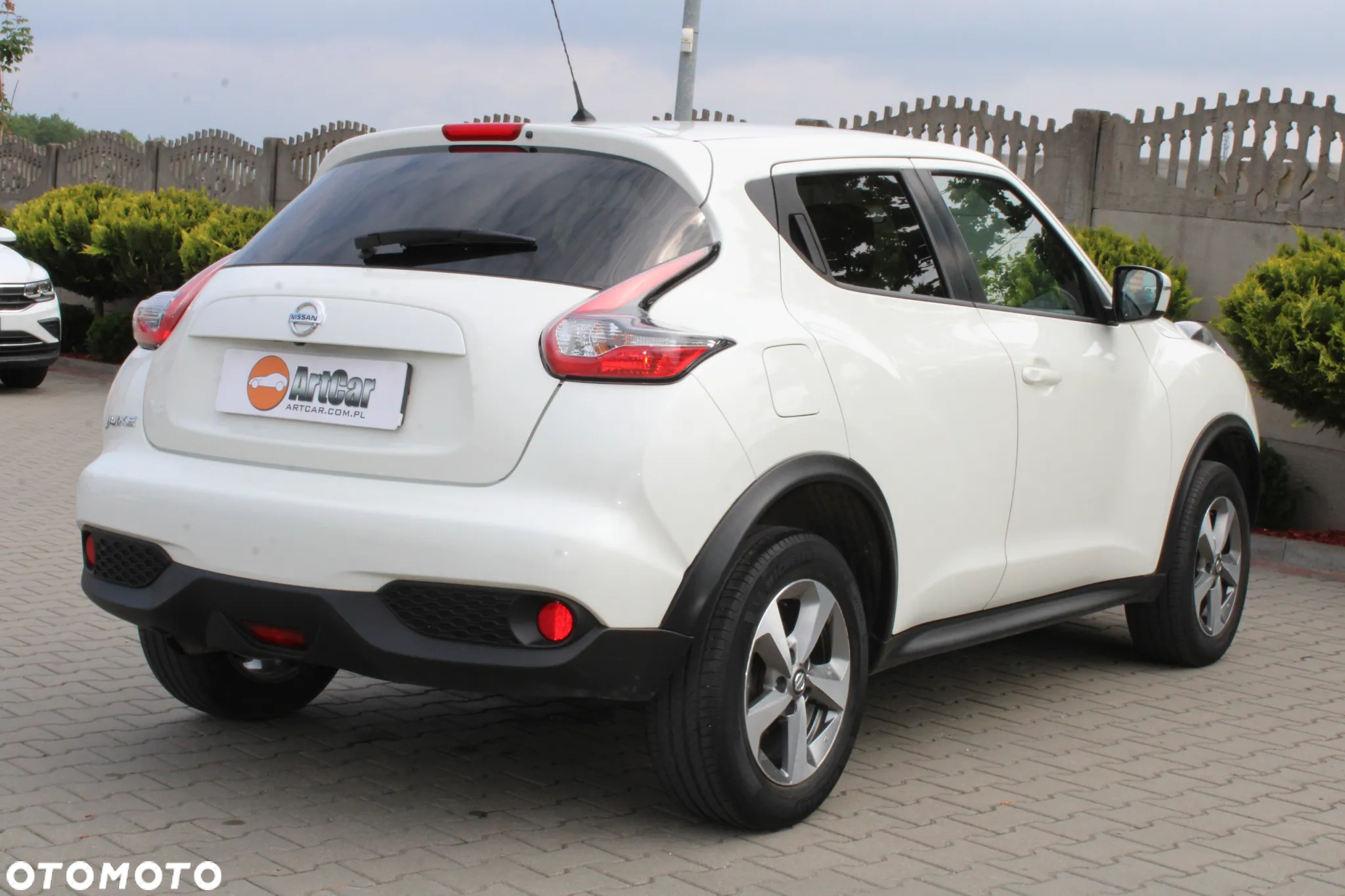 Nissan Juke 1.6 Acenta Xtronic - 6
