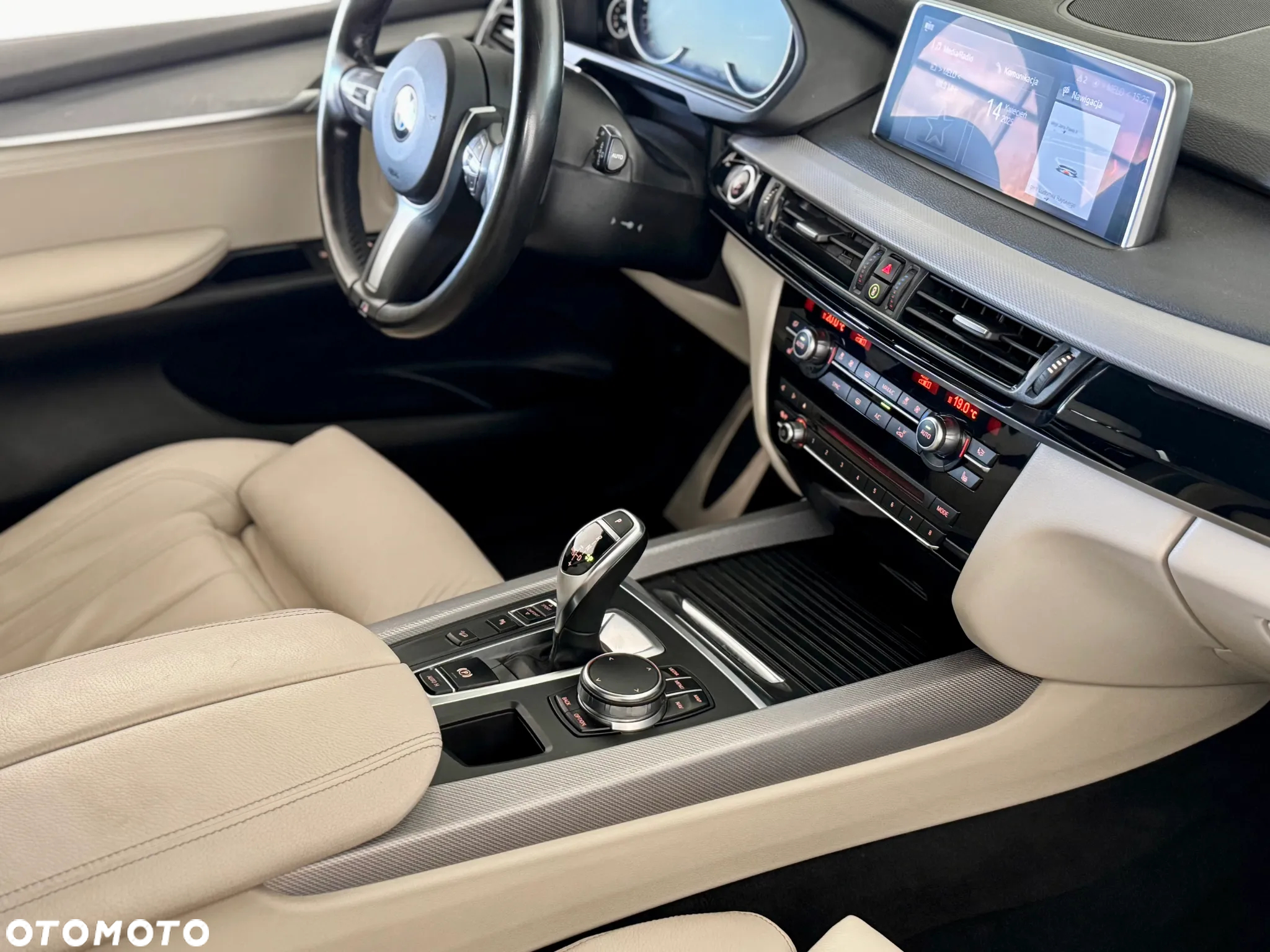 BMW X5 xDrive30d - 23