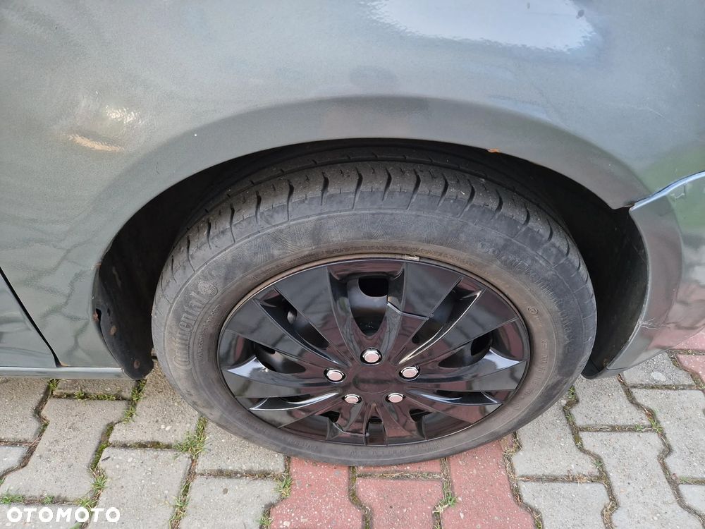 Volkswagen Golf 2.0 SDI United - 16