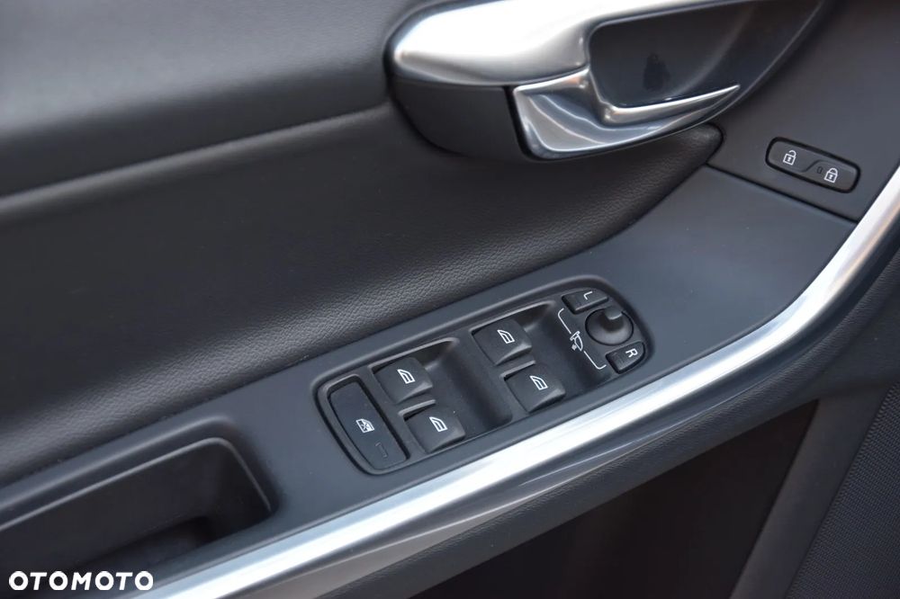 Volvo V60 D4 Edition Pro - 18