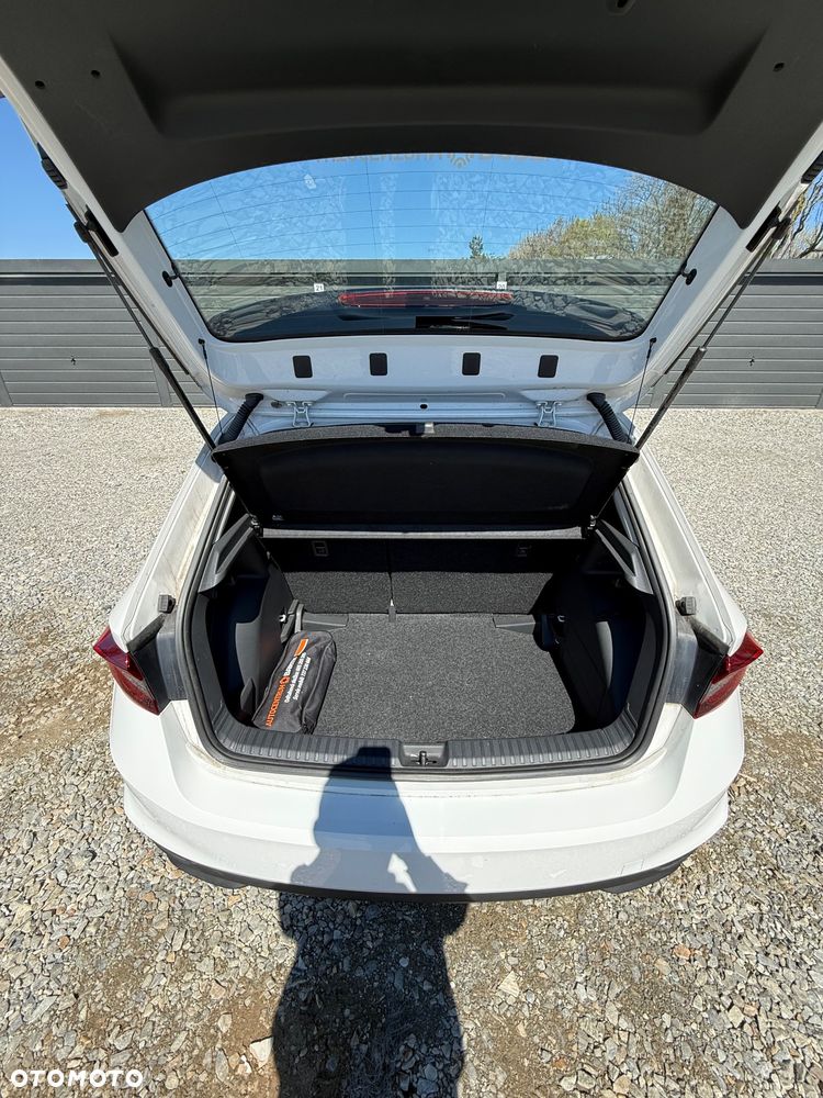 Skoda Fabia 1.0 MPI Active - 18