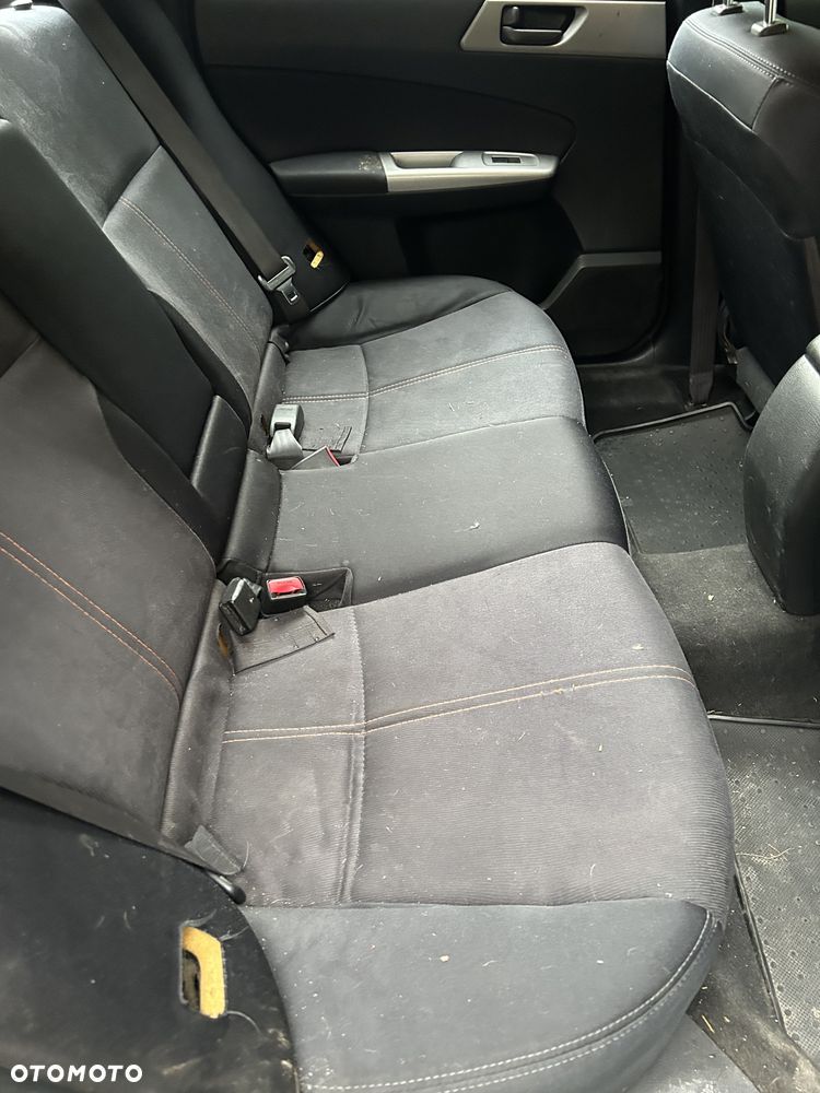 Subaru Forester 2.0D XC 000 Euro5 - 25