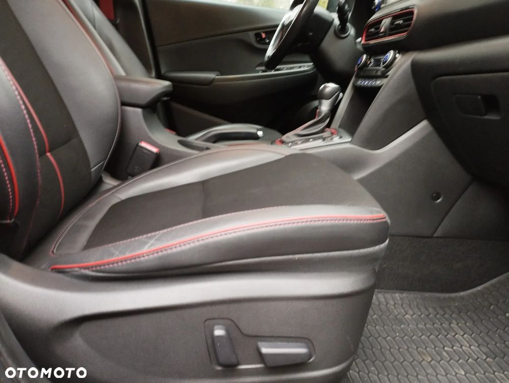 Hyundai Kona 1.6 T-GDI Premium 4WD DCT - 10