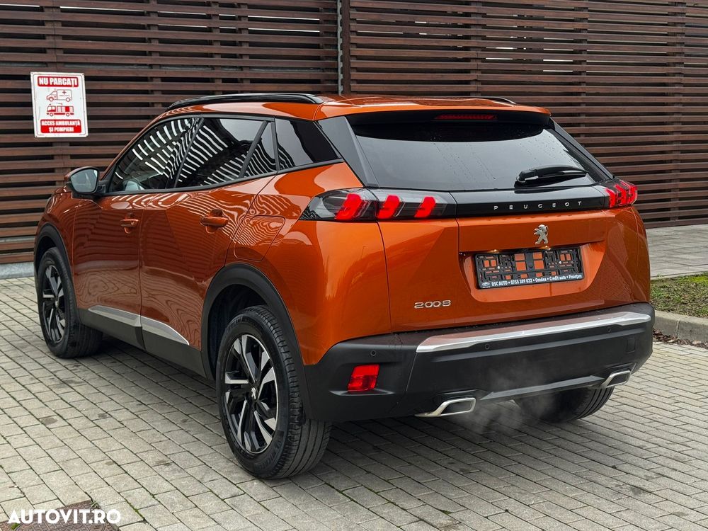 Peugeot 2008 PureTech 130 EAT8 Allure - 8