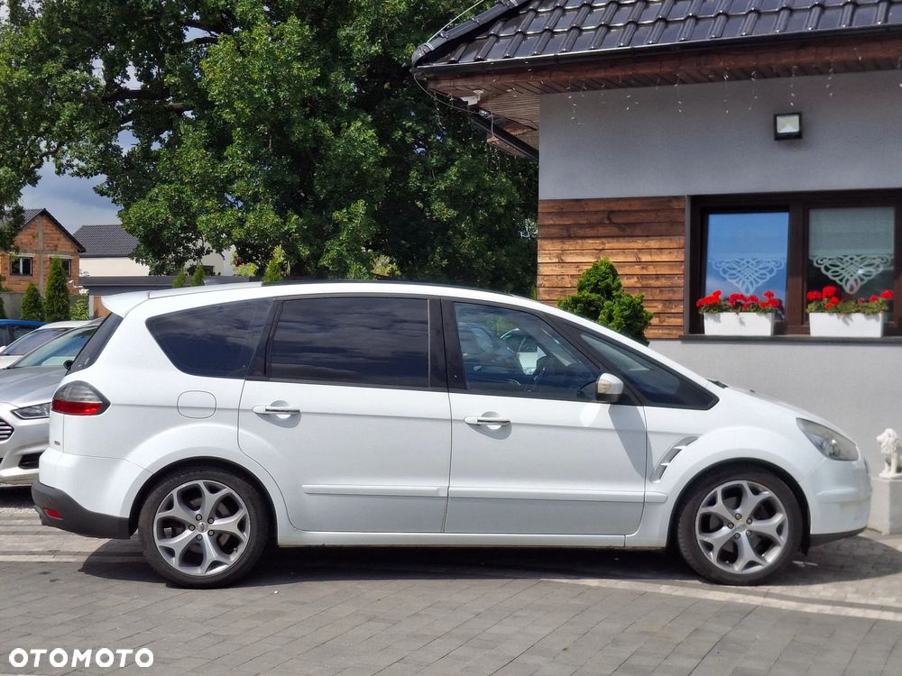 Ford S-Max 2.2 TDCi Titanium - 23