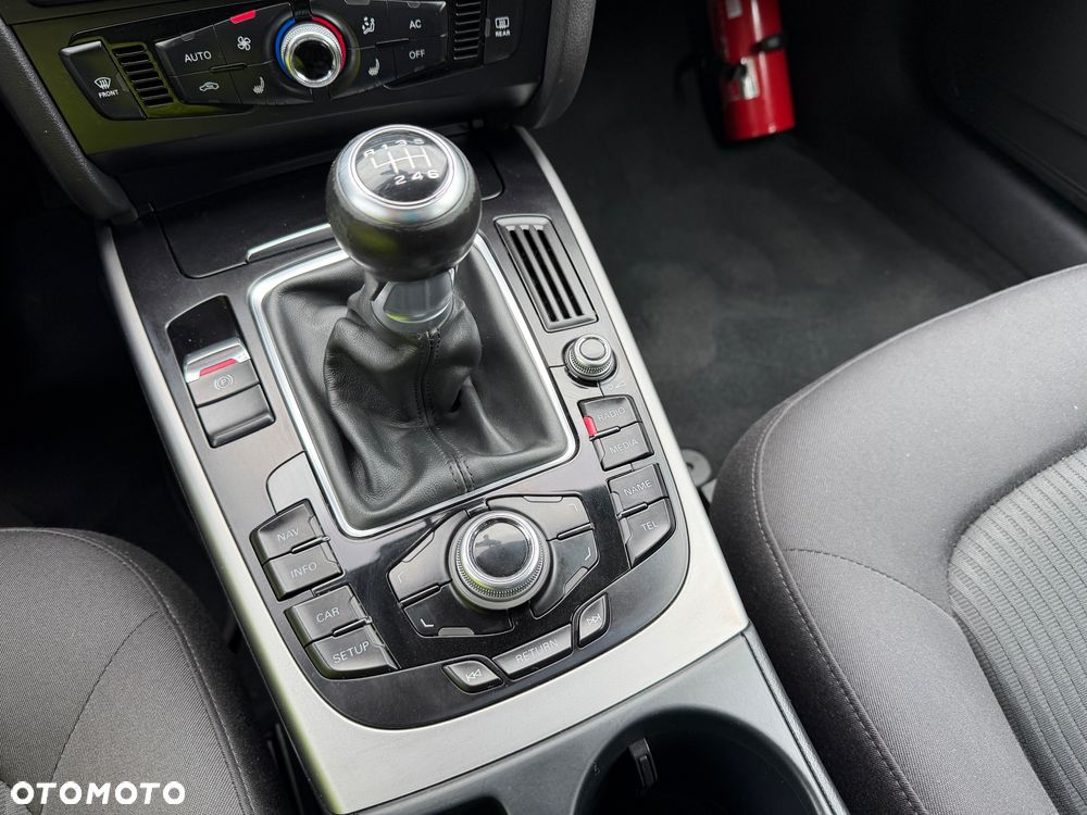 Audi A4 Avant 2.0 TDI DPF Ambition - 28