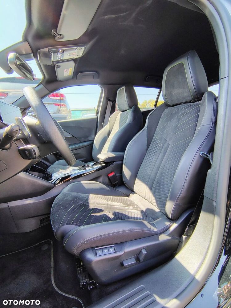 Peugeot 2008 - 14