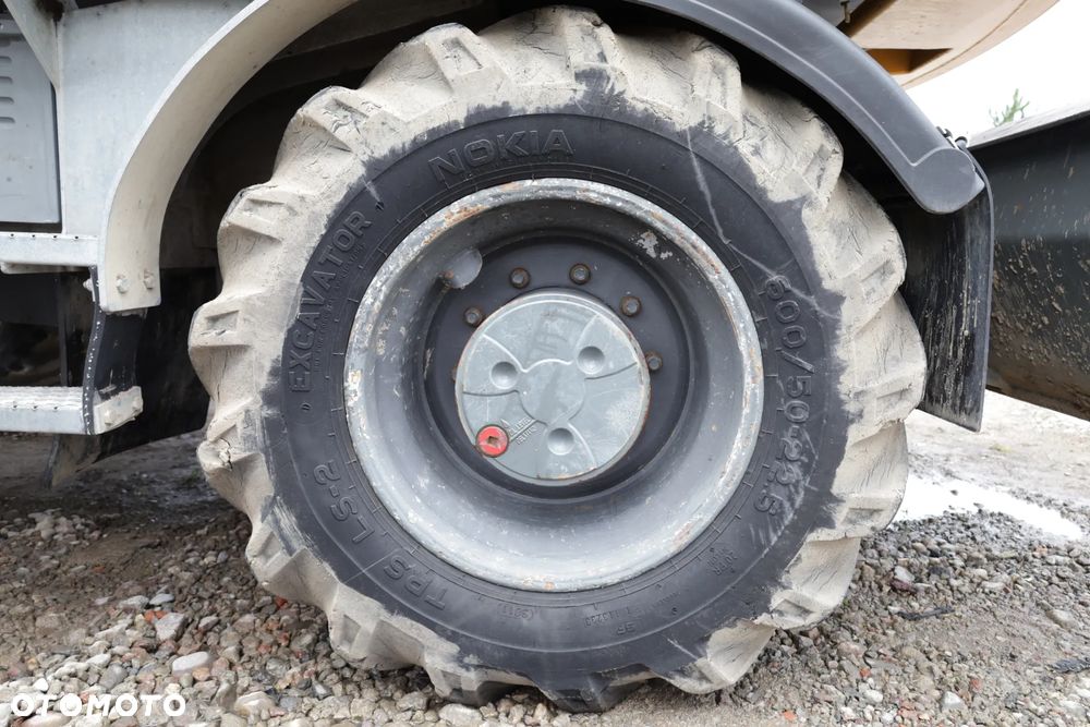 Koła R22.5 Nokian 600/50- 22.5 do koparki opony balony 20 płótna - 33