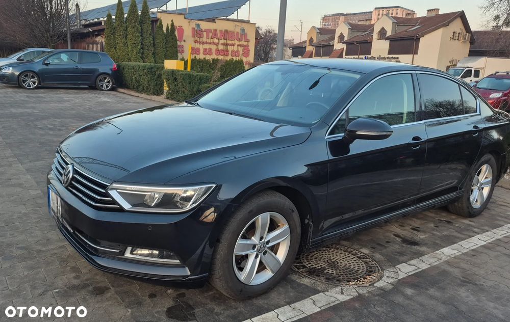 Volkswagen Passat - 13