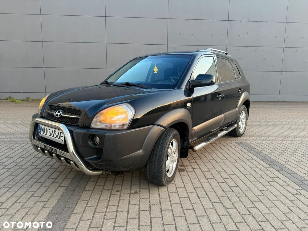 Hyundai Tucson 2.0 2WD GLS Navi - 2