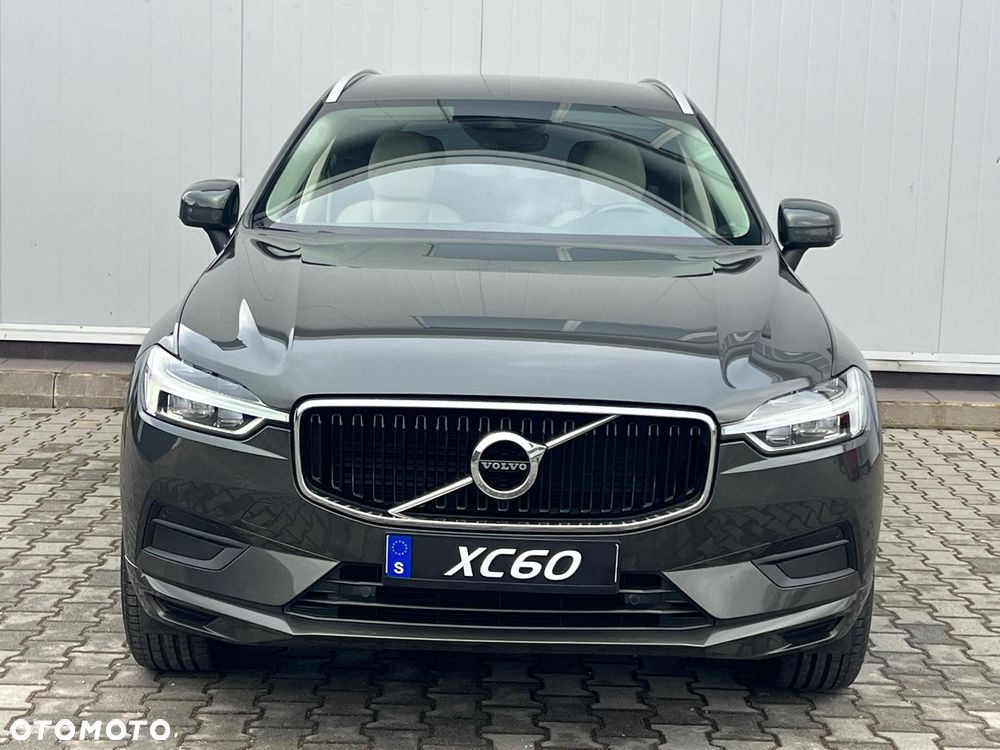 Volvo XC 60 B5 D AWD Geartronic Momentum Pro - 12