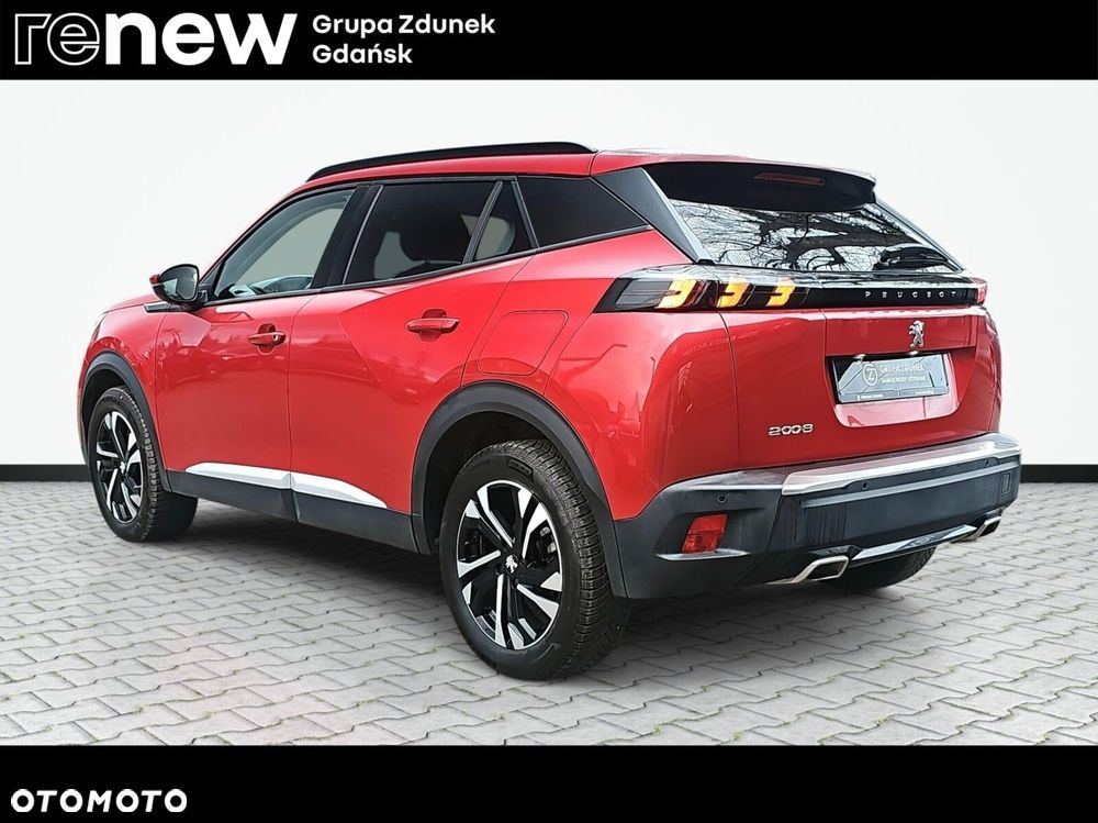 Peugeot 2008 - 8