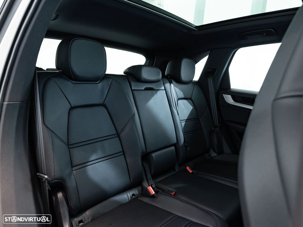 Porsche Cayenne E-Hybrid - 40