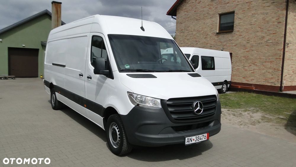 Mercedes-Benz SPRINTER - 3