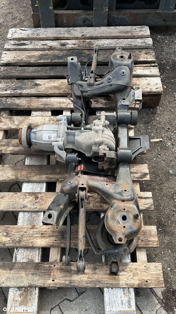 DYFER MOST CV6W4000DB TYŁ  FORD KUGA MK2 - 3