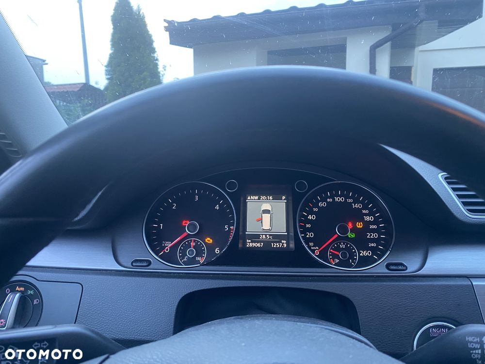 Volkswagen Passat Variant - 7