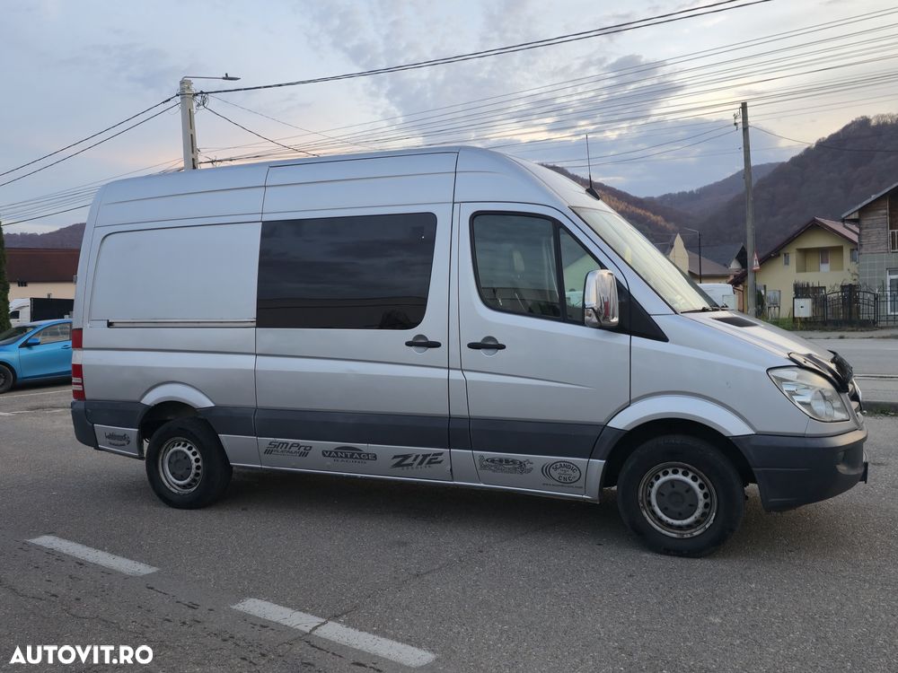 Mercedes-Benz Sprinter - 14