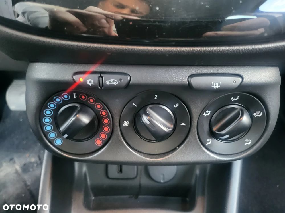 Opel Corsa 1.4 16V Automatik Edition - 16