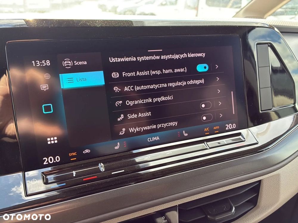 Volkswagen Multivan - 31