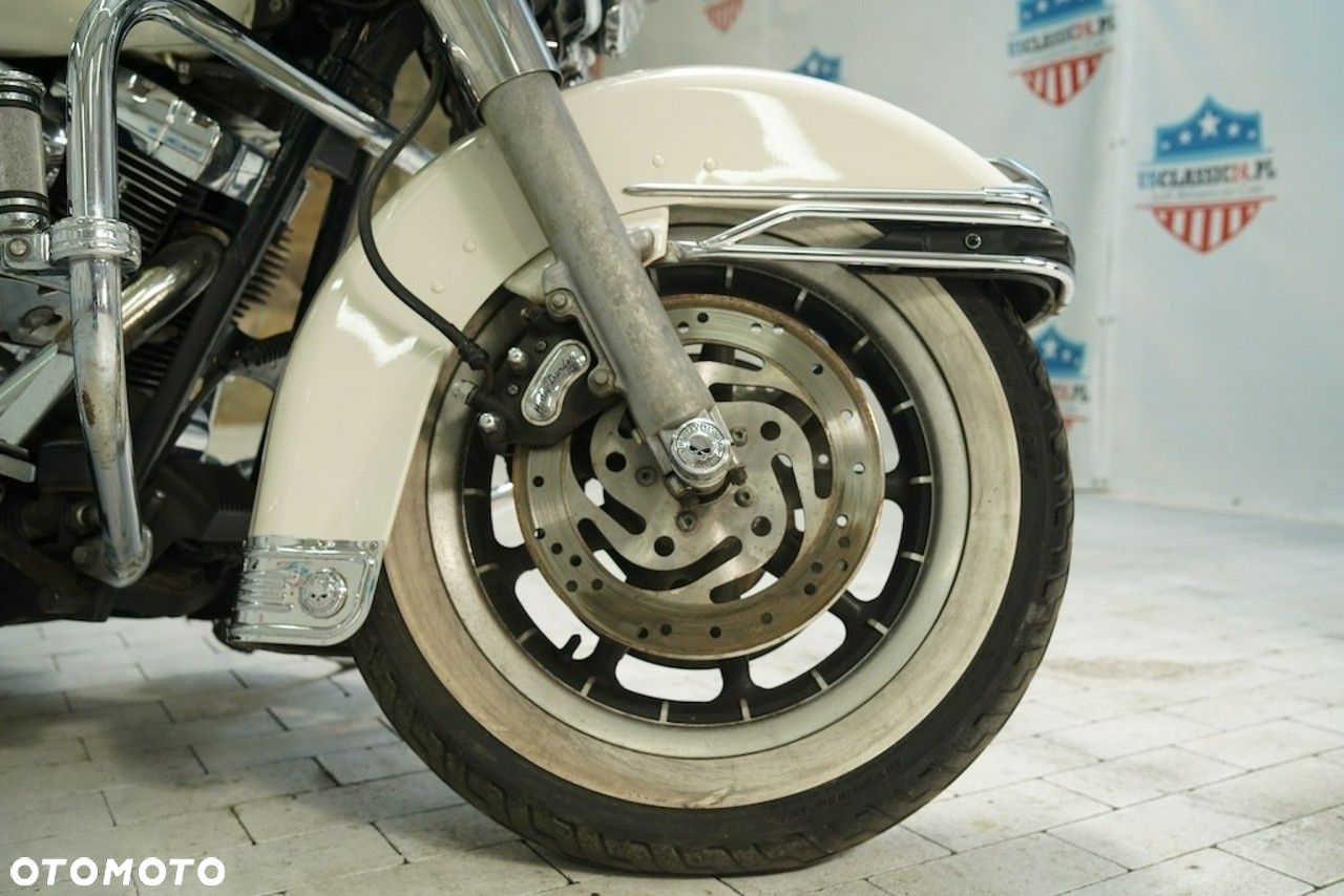Harley-Davidson Touring Road King - 18