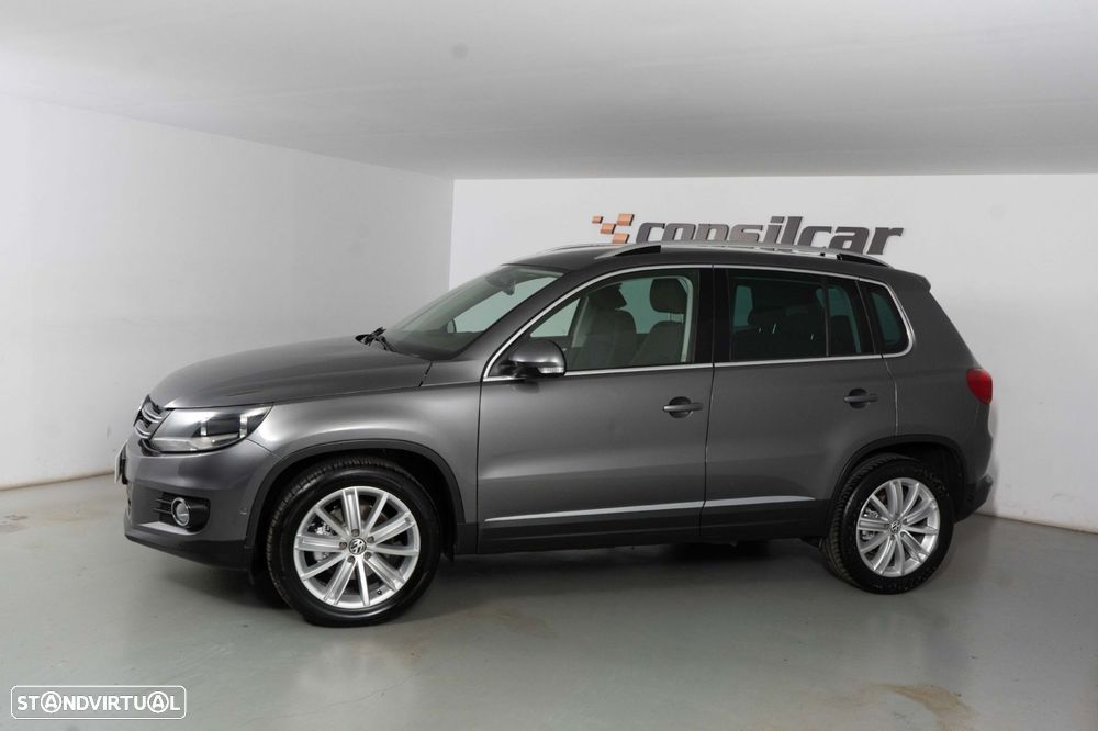 VW Tiguan 2.0 TDi Sport BlueMotion - 8