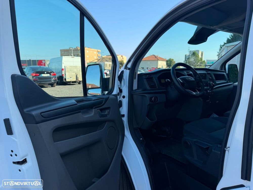 Ford Transit Custom LONGA - 29