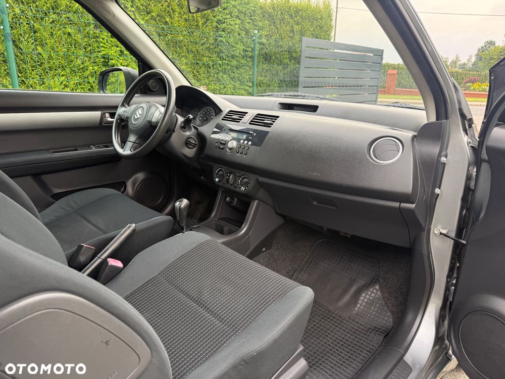 Suzuki Swift - 18