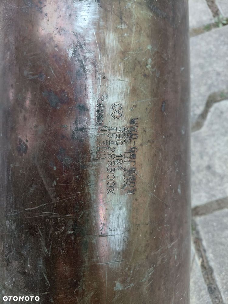 CZĘŚCI KATALIZATOR VW VOLKSWAGEN AUDI  3B0131709 - 2