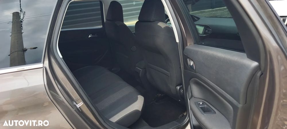 Peugeot 308 BlueHDi 120 Stop & Start Style - 7